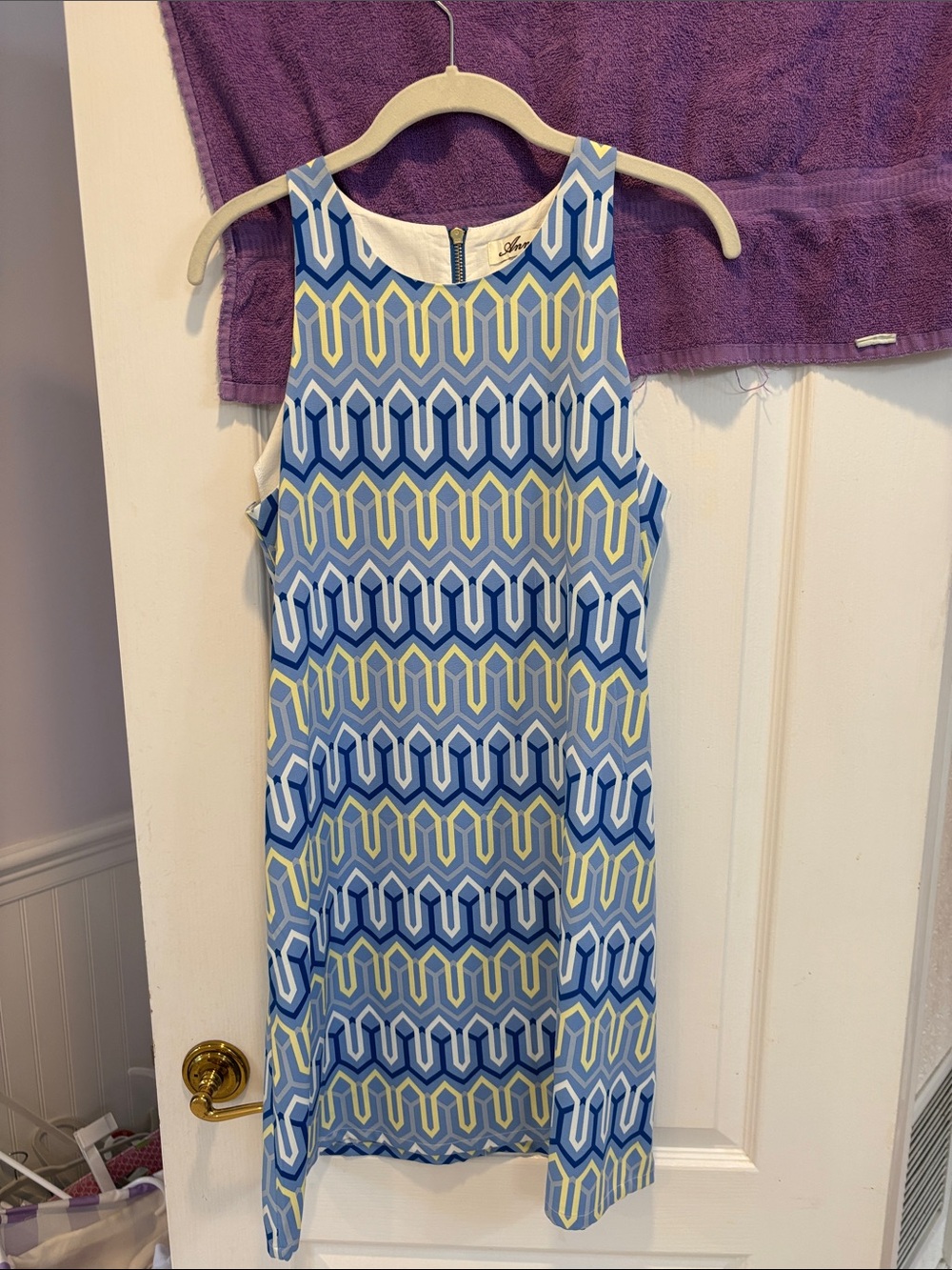 Annabella Sleeveless Geometric Shift Dress in Blue and Yellow